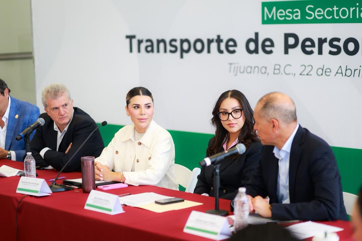 Impulsa gobernadora modernización del transporte de personal con visión de cuidado ambiental