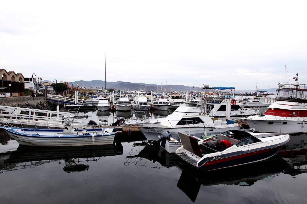 Cierran puerto de Ensenada por condiciones meteorológicas