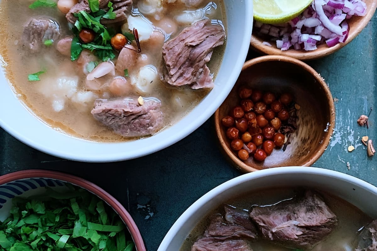 Un plato de gallina pinta, para el corazón: estos son los beneficios