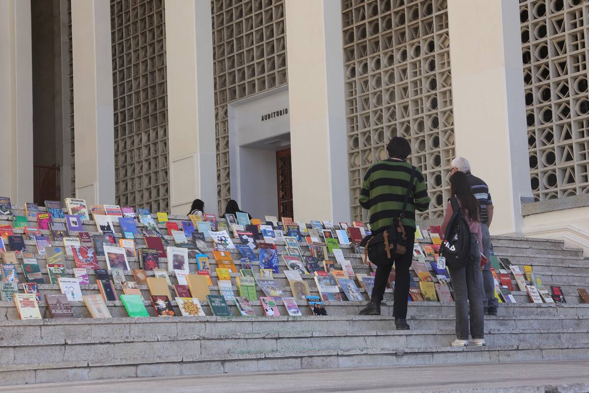 Invitan mañana a cosecha de libros en la Unison