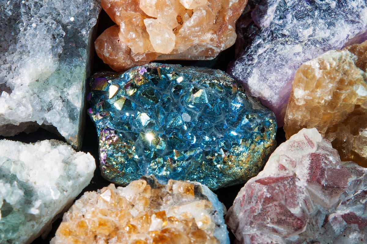 3 cristales que te ayudarán a sobrevivir y prosperar durante el Mercurio Retrógrado