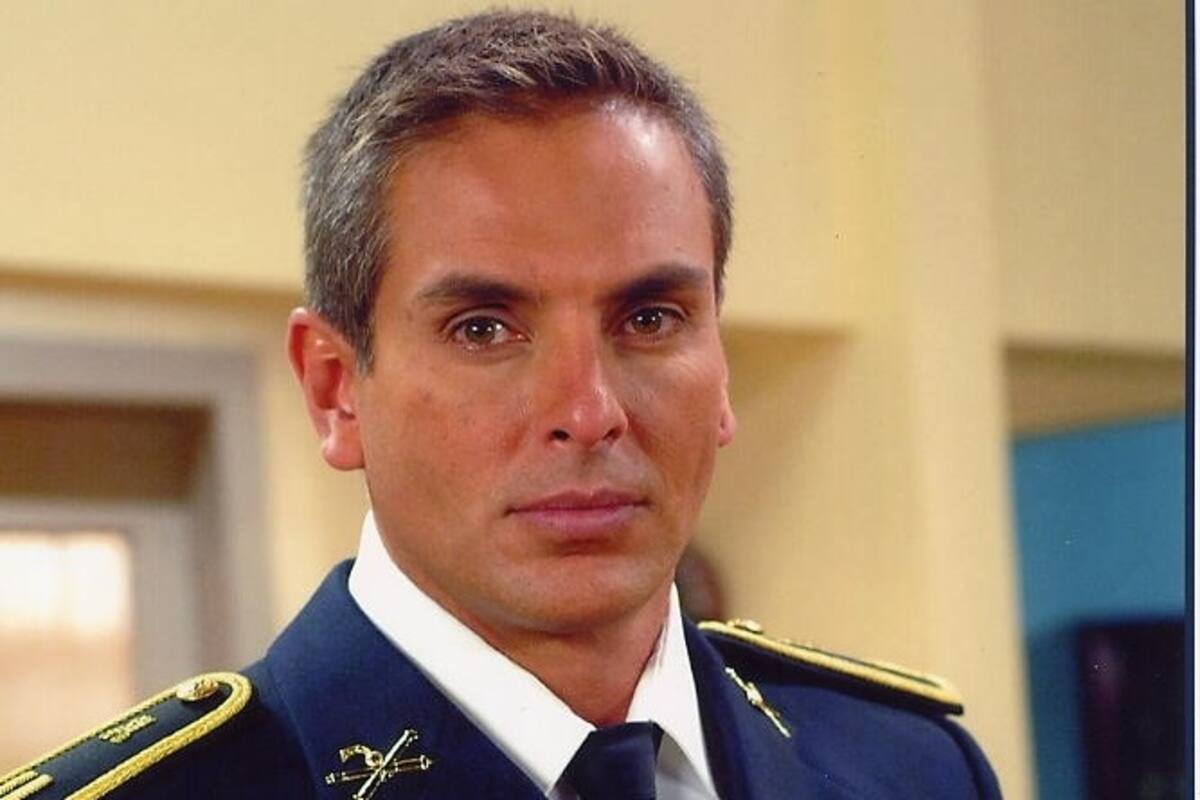 Ex pareja de Xavier Ortiz afirma que el cantante le dejó una cuenta bancaria