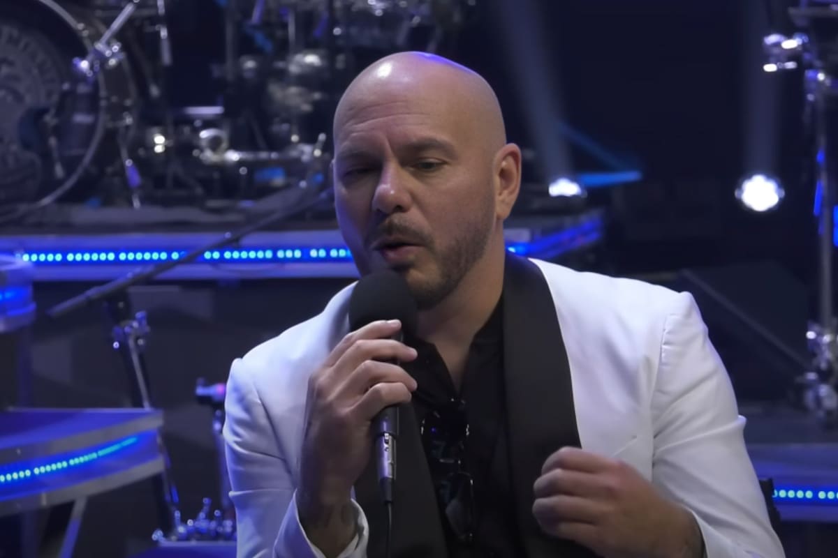 Pitbull confiesa que fue franelero antes de alcanzar la fama como cantante internacional