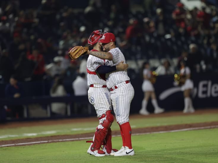 Águilas demuestra su poder ofensivo y humilla a Guasave