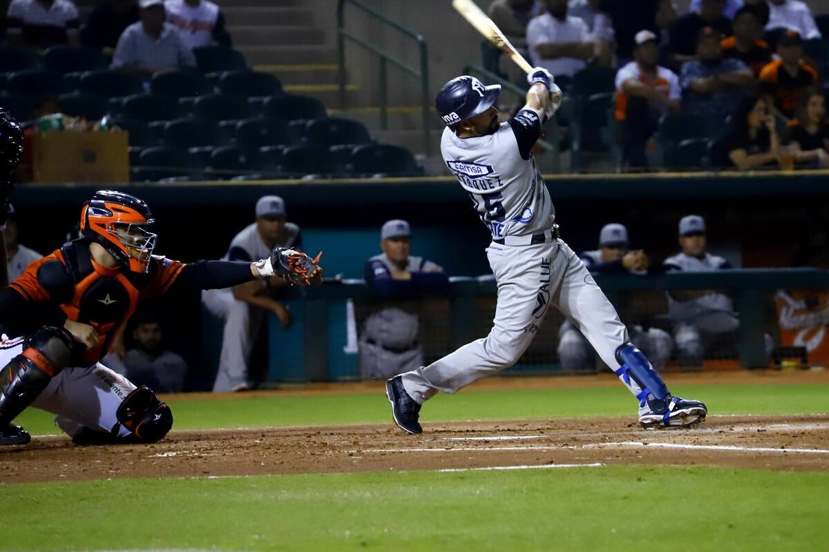 Niko Vásquez llega a Naranjeros
