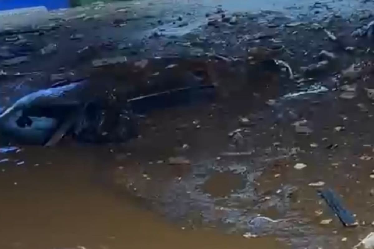 Inundaciones por Rachel dejan más de 10 vehículos bajo el agua en Ensenada