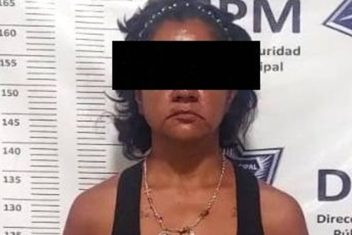 Mujer portaba arma prohibida y tenía orden de aprehensión activa
