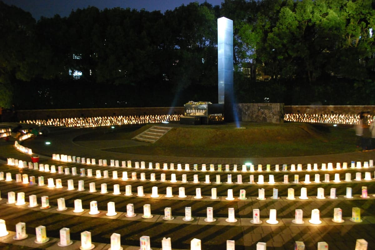Nagasaki recuerda a sus 204 mil víctimas 81 años después y su alcalde lanza una advertencia mundial sobre el peligro real de una nueva guerra nuclear en medio de los conflictos de Ucrania y Medio Oriente
