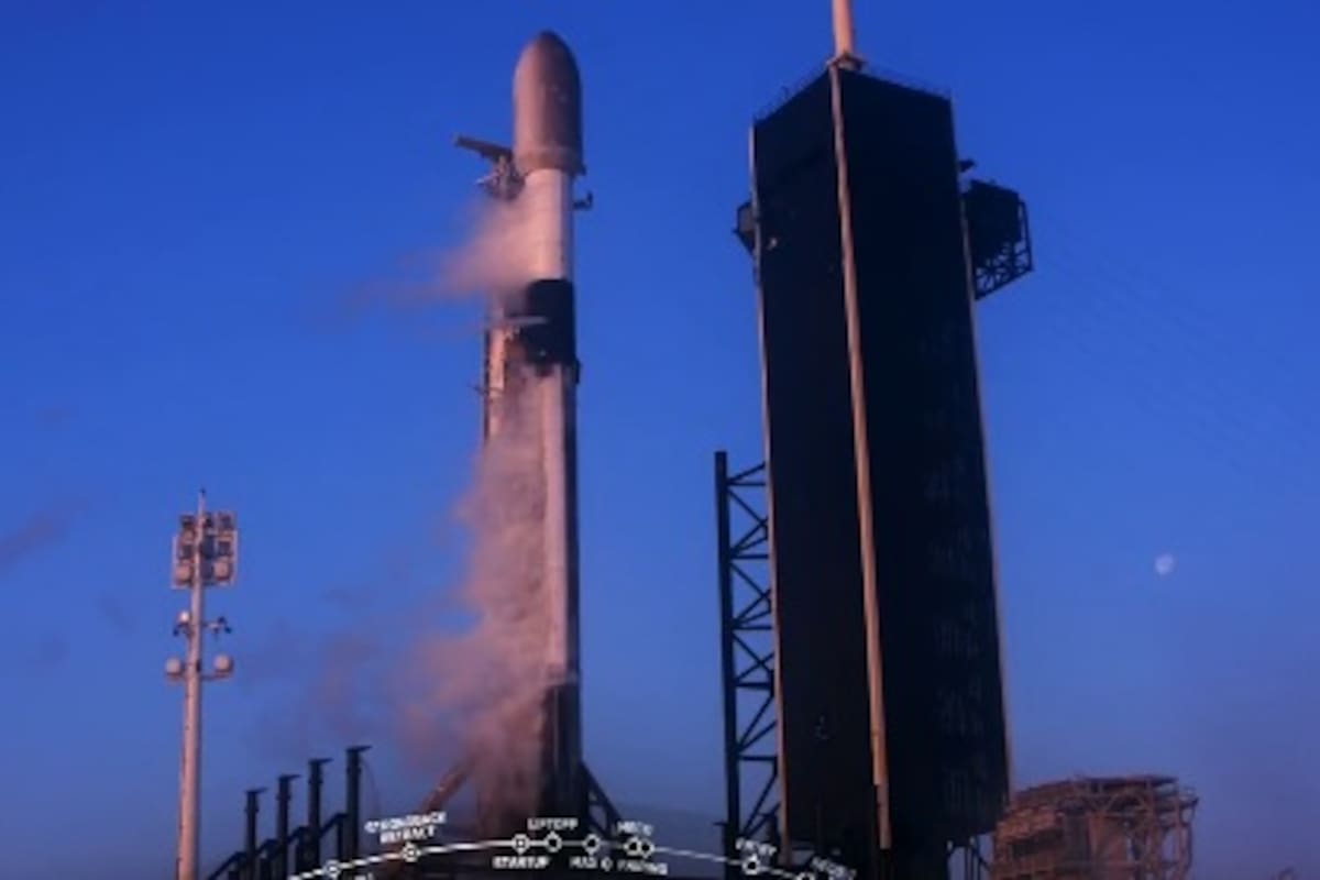 SpaceX lanza cohete Falcon 9 con 53 satélites de Starlink