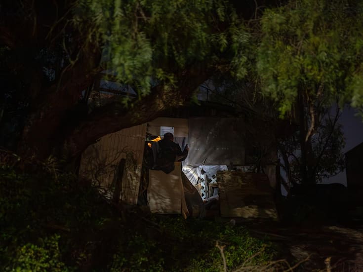 Asesinan a hombre dentro de domicilio asegurado por la FGE en Camino Verde