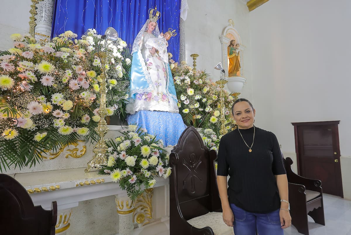 Noelia María Moreno agradece por siempre a la Virgen de la Candelaria. | Crédito: Eleazar Escobar