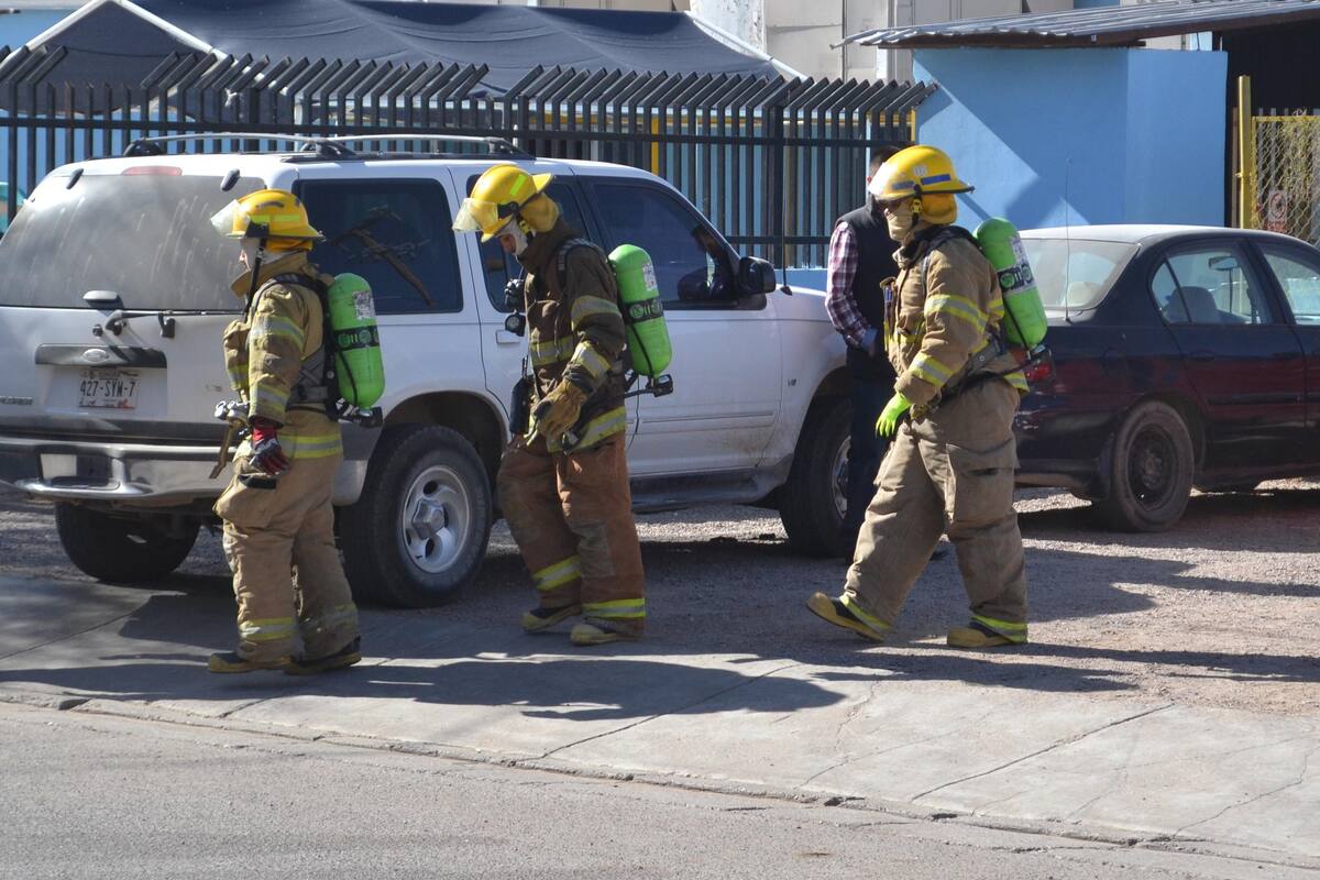 Dan positivo a Covid-19 tres bomberos en Guaymas