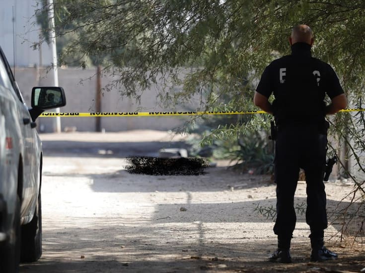 Localizan a hombre sin vida tendido sobre la vialidad en Granjas Virreyes