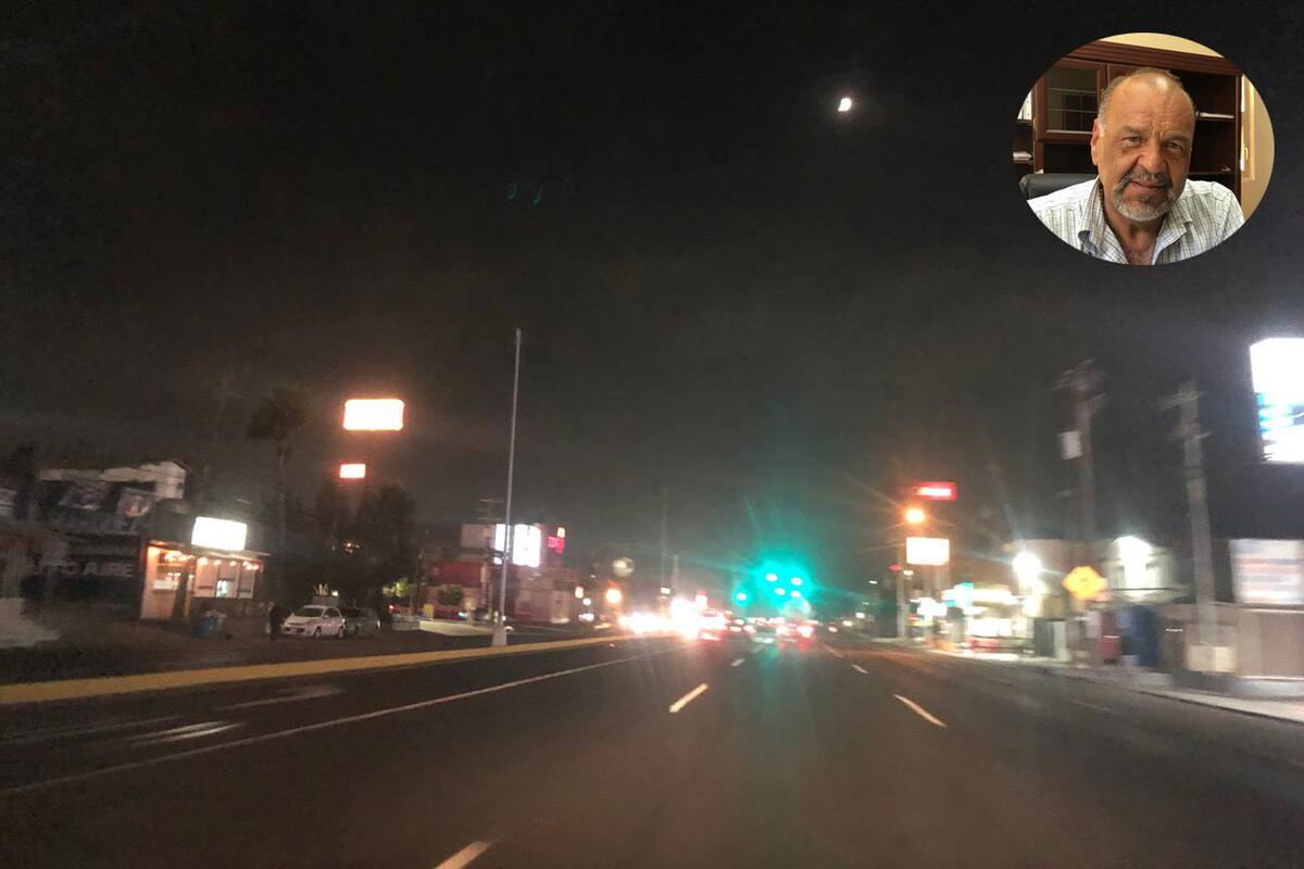 Colocan luminarias en tramo del bulevar Benito Juárez en Rosarito
