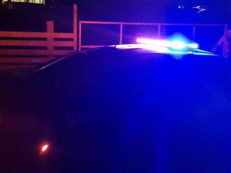 Conductor encapuchado dispara contra agentes en Valle de la Trinidad