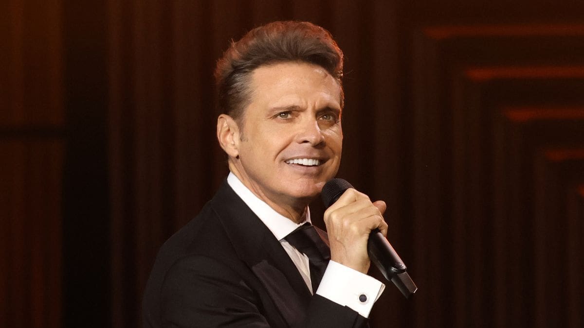 Luis Miguel vuelve a estar en el centro de la conversación luego de que surgieran rumores sobre una presunta hospitalización en Nueva York, información que hasta ahora no ha sido confirmada por el cantante ni por su equipo.