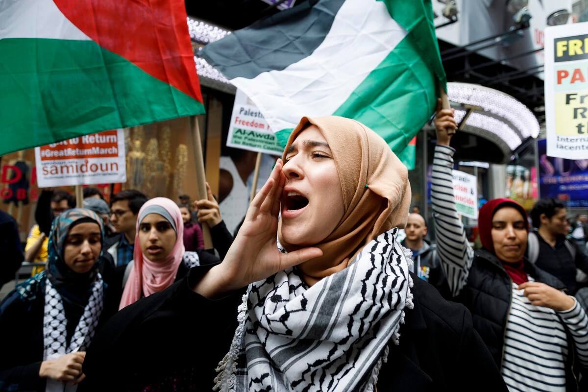 Tres detenidos en Nueva York después de interrumpir una misa, exigiendo ‘¡Liberen Palestina!’