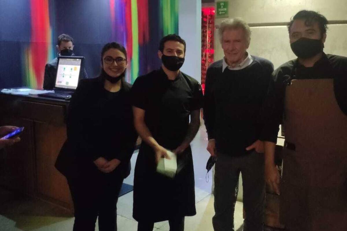 Disfruta Harrison Ford de la gastronomía mexicana en restaurante de Tijuana