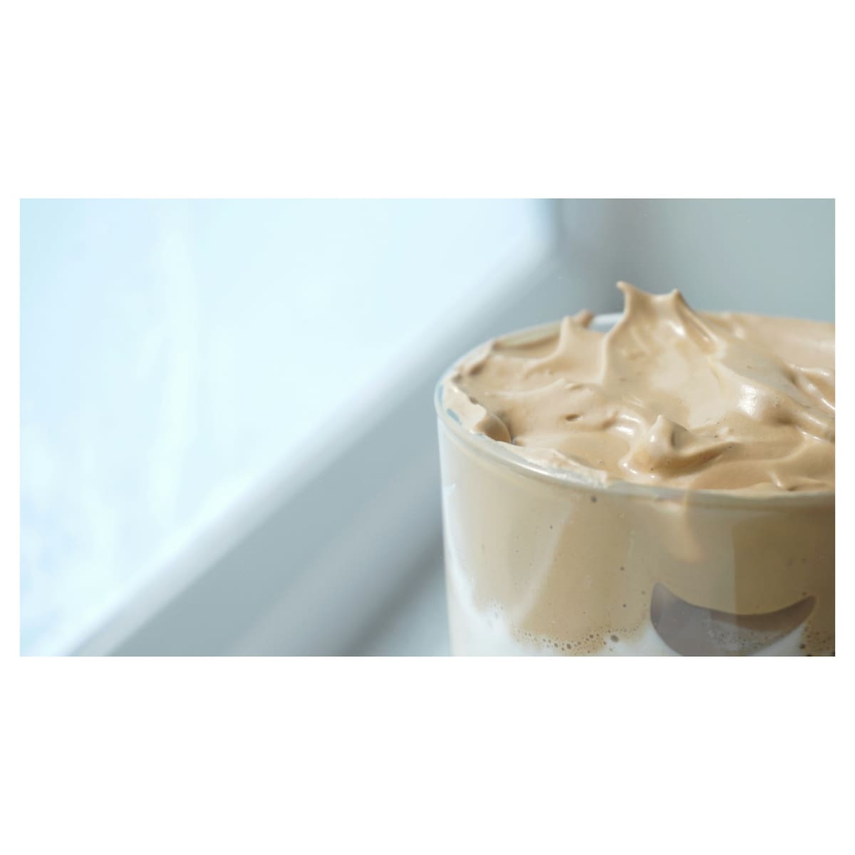 La mayonesa ayuda a reparar la fibra capilar, nutre el pelo con aceite de oliva y promueve la elasticidad. FOTO: PEXELS