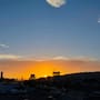 Atardecer pinta de naranja el cielo de Tijuana