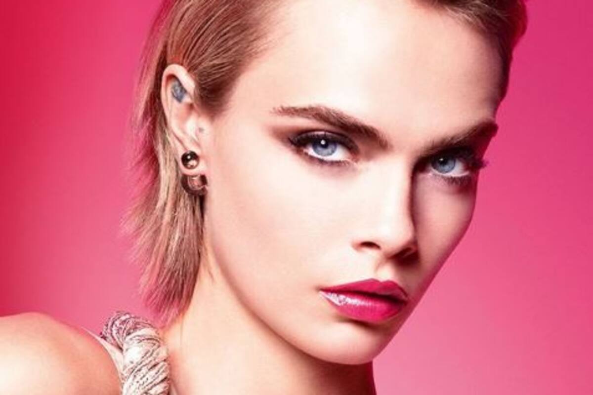 Señalan que Cara Delevingne está comprometida con Ashley Benson