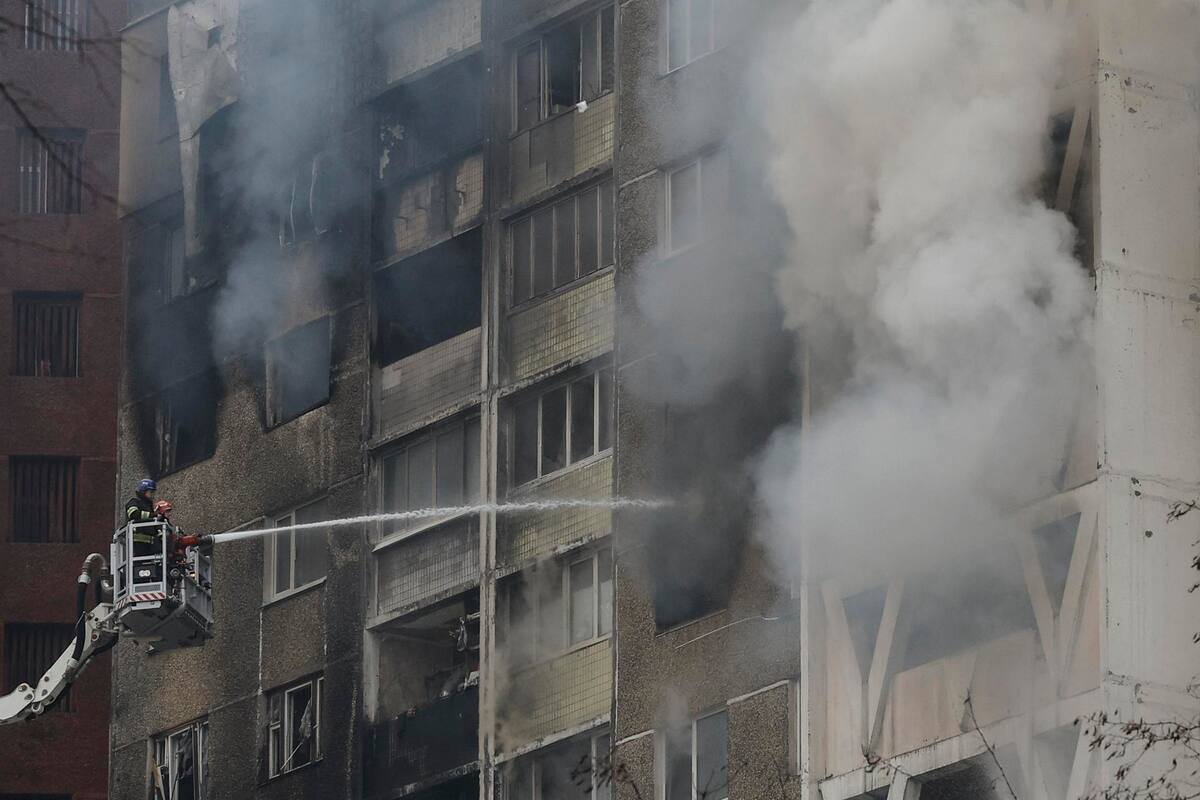 Rusia bombardea la capital ucraniana