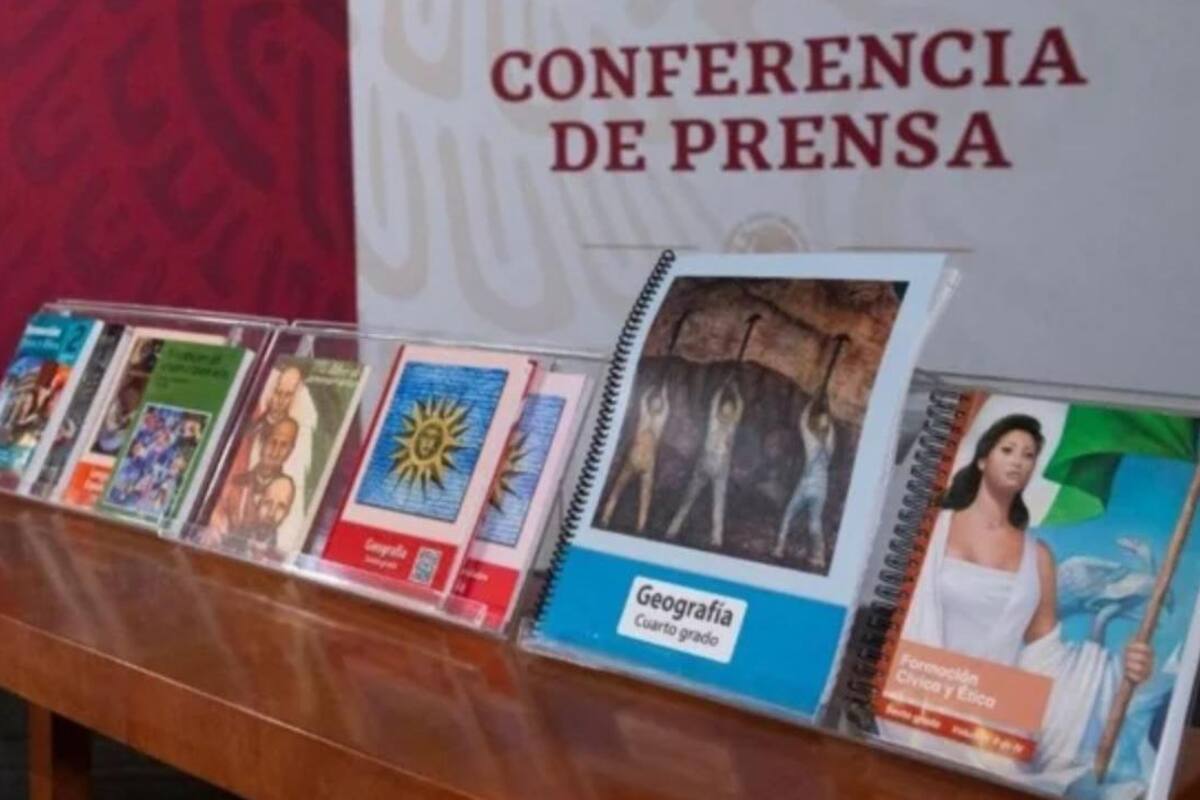 Presentan nueva generación de libros de texto gratuitos