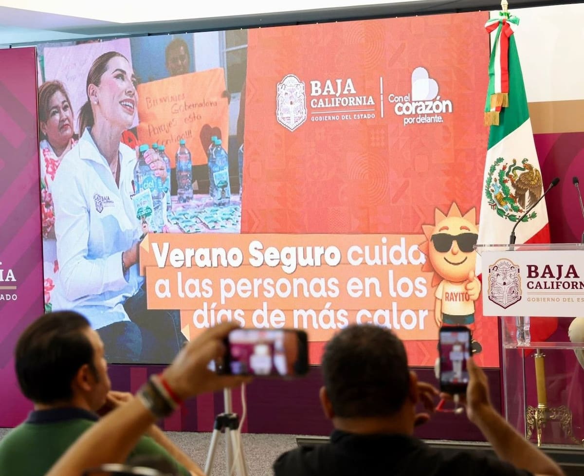 La estrategia forma parte del programa Verano Seguro e incluye tres acciones principales: el nuevo punto masivo de hidratación, una red de más de 350 casas de hidratación comunitarias en Mexicali y las rutas de hidratación. │Foto: Javier Gallegos/Cortesía