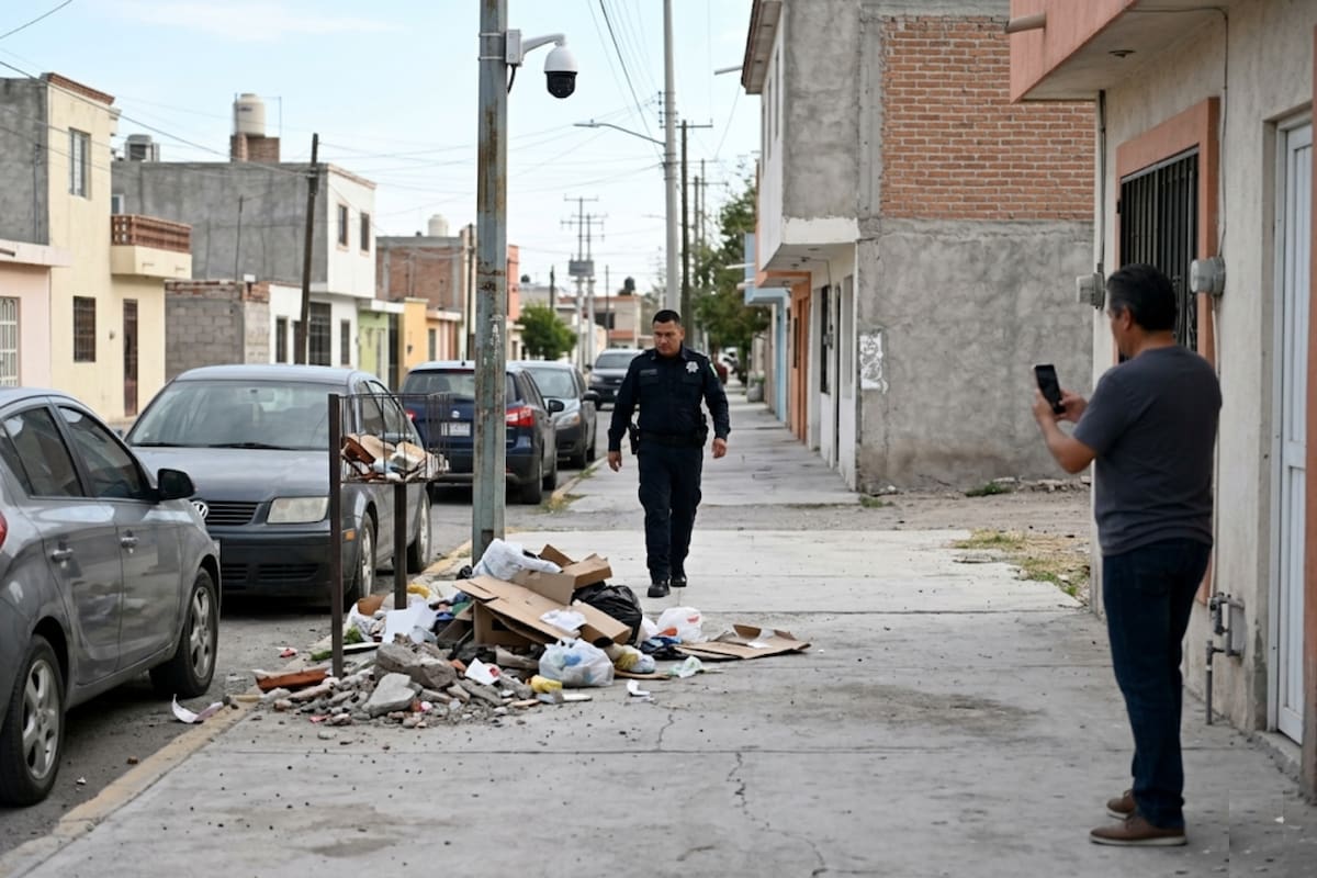 Implementan en Torreón el programa “Vecino Cochino”, que combina un sistema de vigilancia permanente con apoyo de cámaras, denuncias por WhatsApp y operativos policiales para detener a quienes sean sorprendidos tirando basura en la vía pública