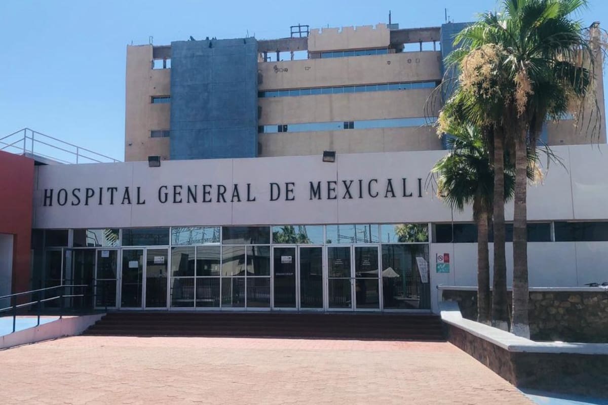 Egresan 43 médicos de pregrado del HGM
