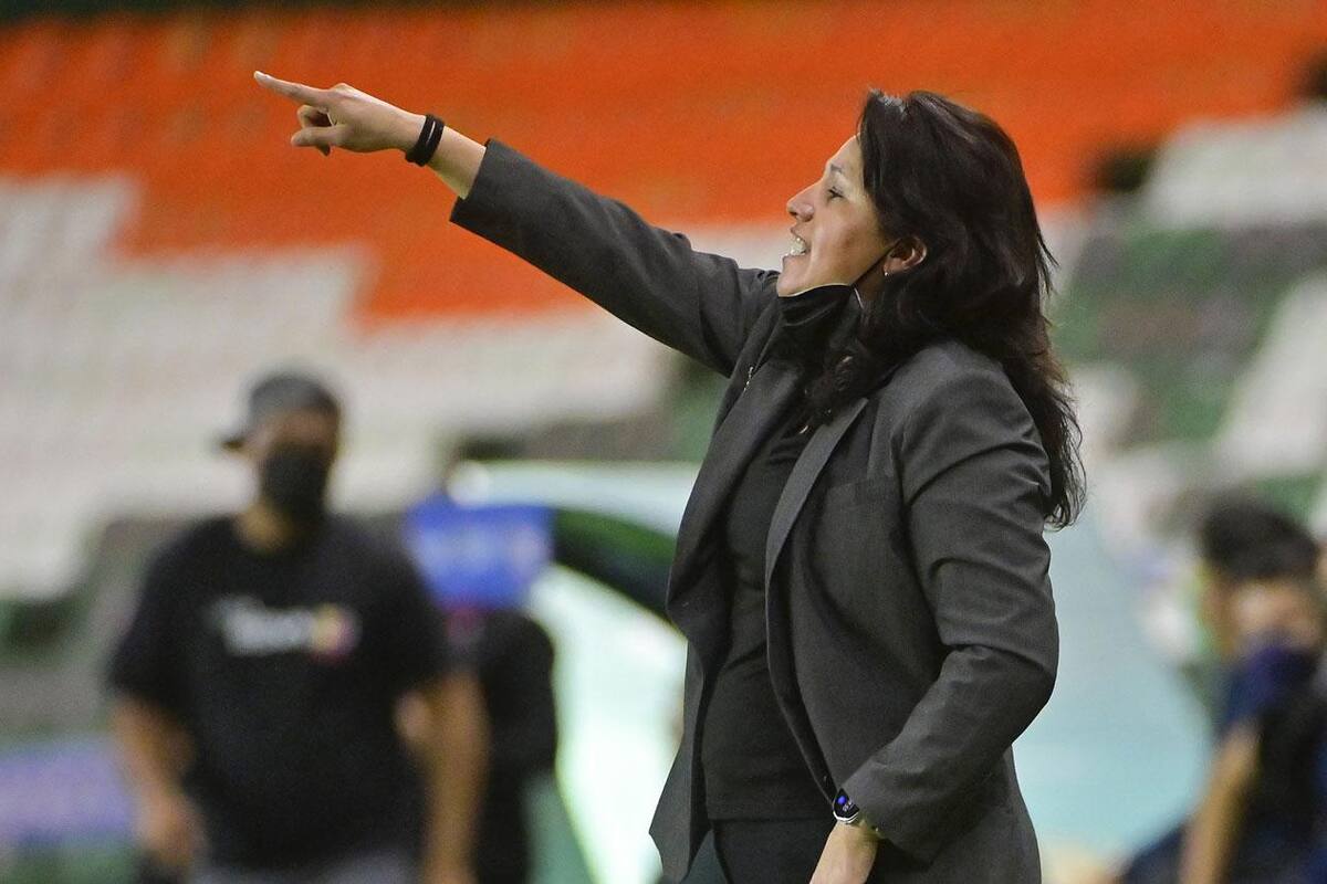 Fabiola Vargas deja la dirección técnica de Xolas de Tijuana