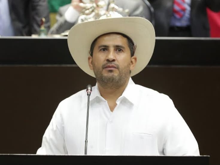 Realizarán monumento en honor a Carlos Manzo con miles de llaves donadas por la gente como homenaje al presidente municipal asesinado