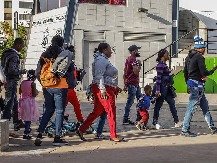 Migrantes cubanos optan por quedarse en México ante endurecimiento de políticas migratorias en Estados Unidos