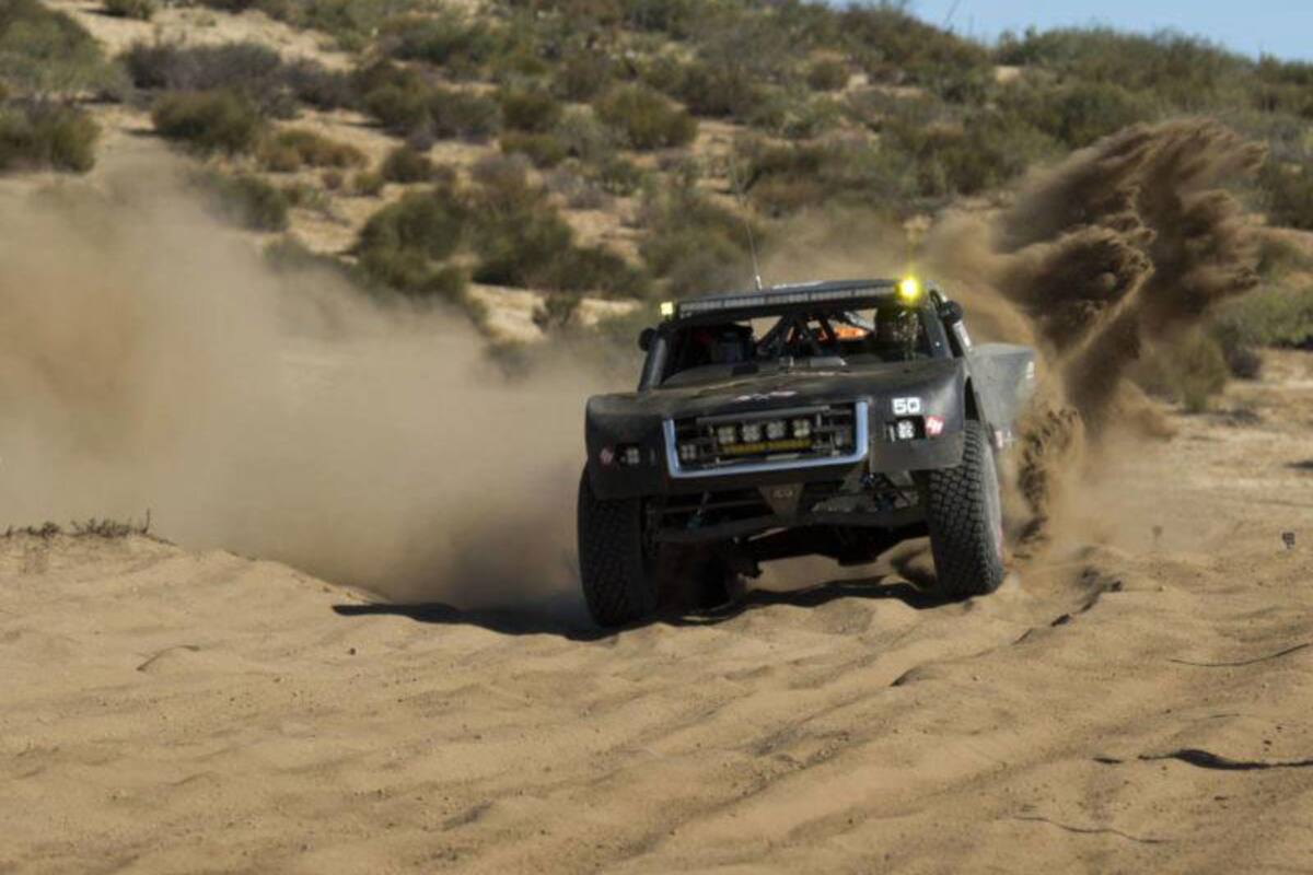 Recorren salida de Baja 1000 al sábado