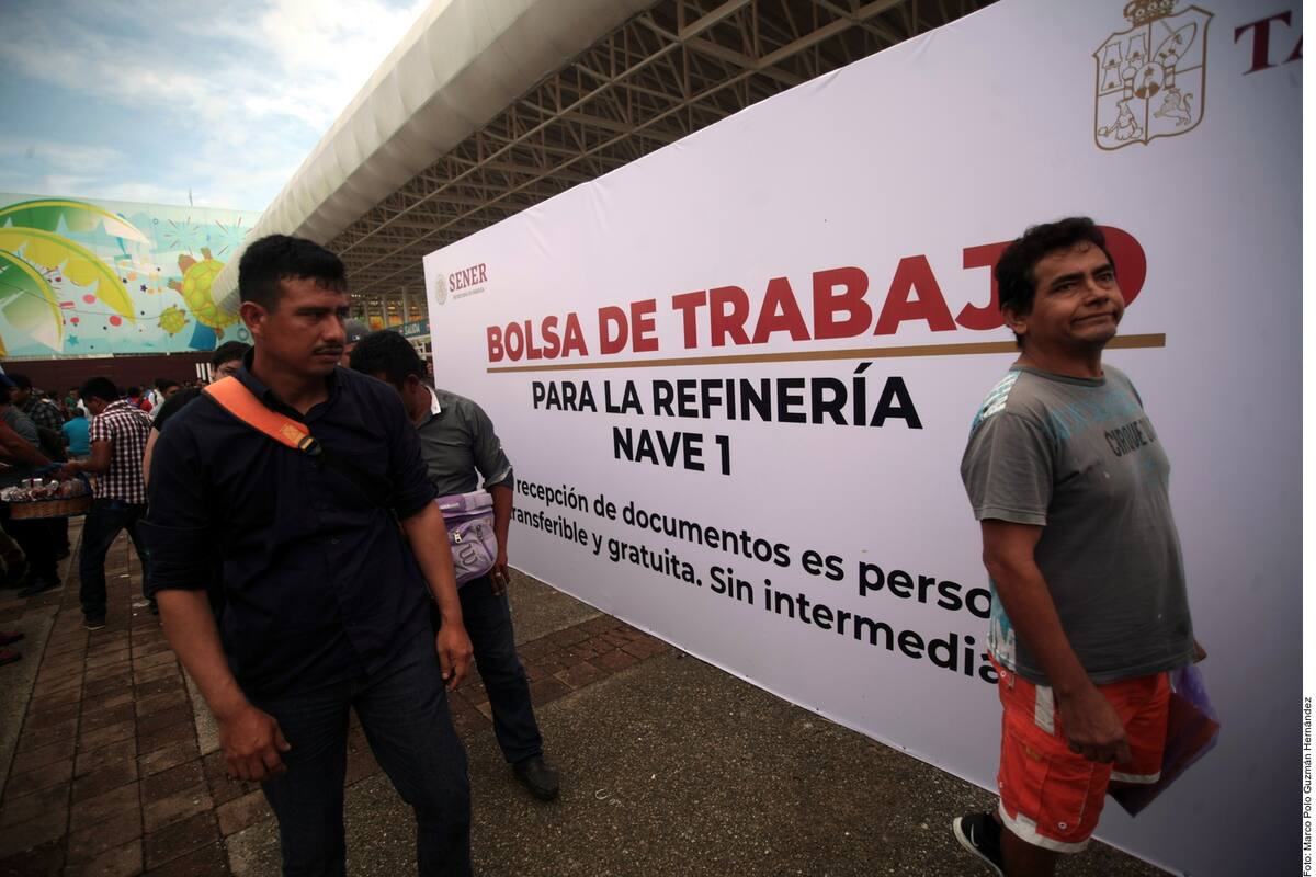 Abren bolsa de trabajo para refinería de Dos Bocas