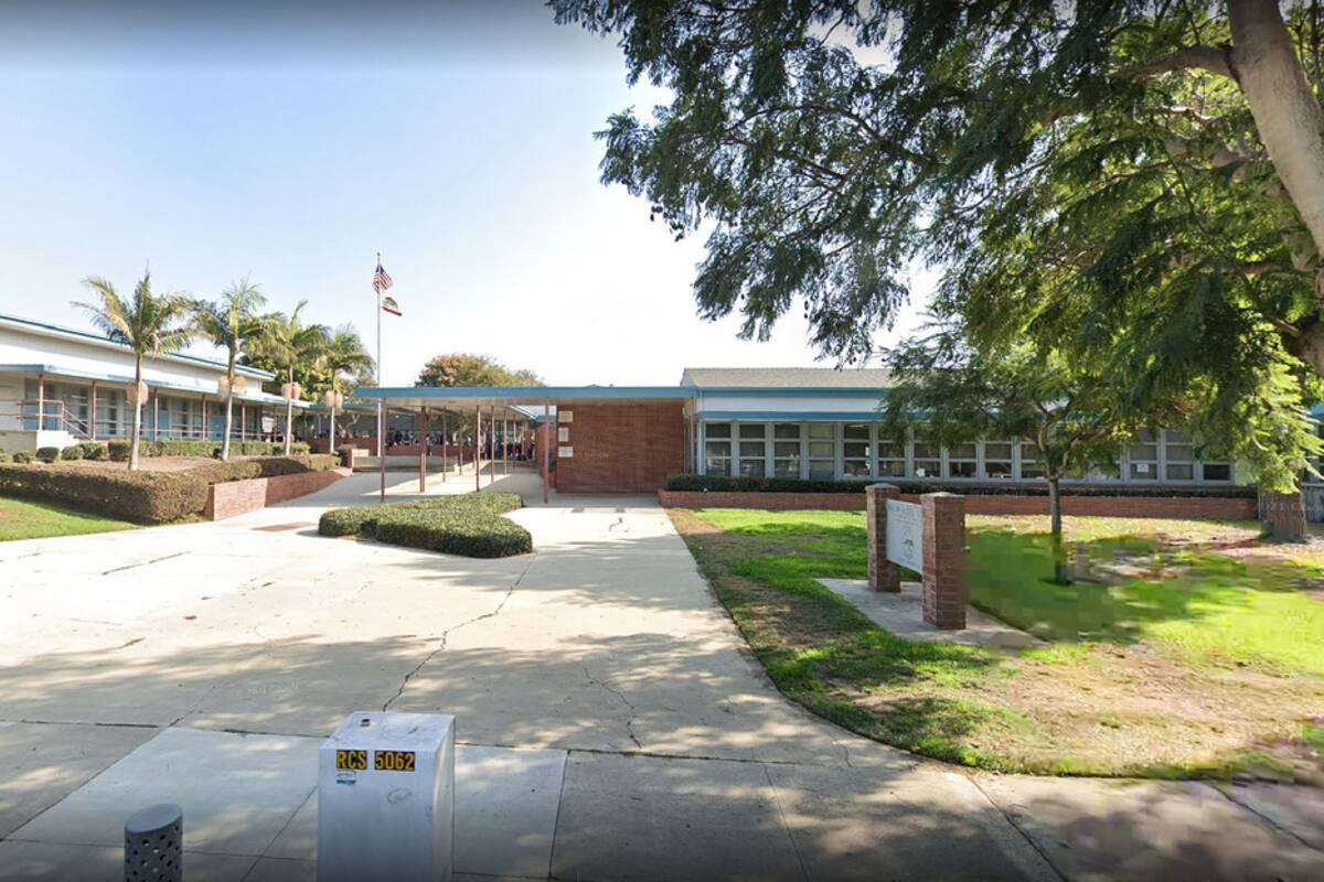 Despiden a profesora en California por asegurar a sus alumnos que Trump sigue siendo el presidente