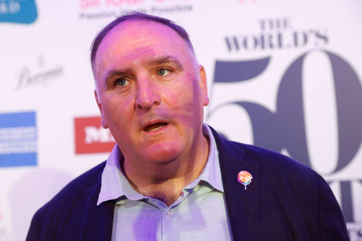 Admite chef José Andrés ‘errores’ salariales y los corrige