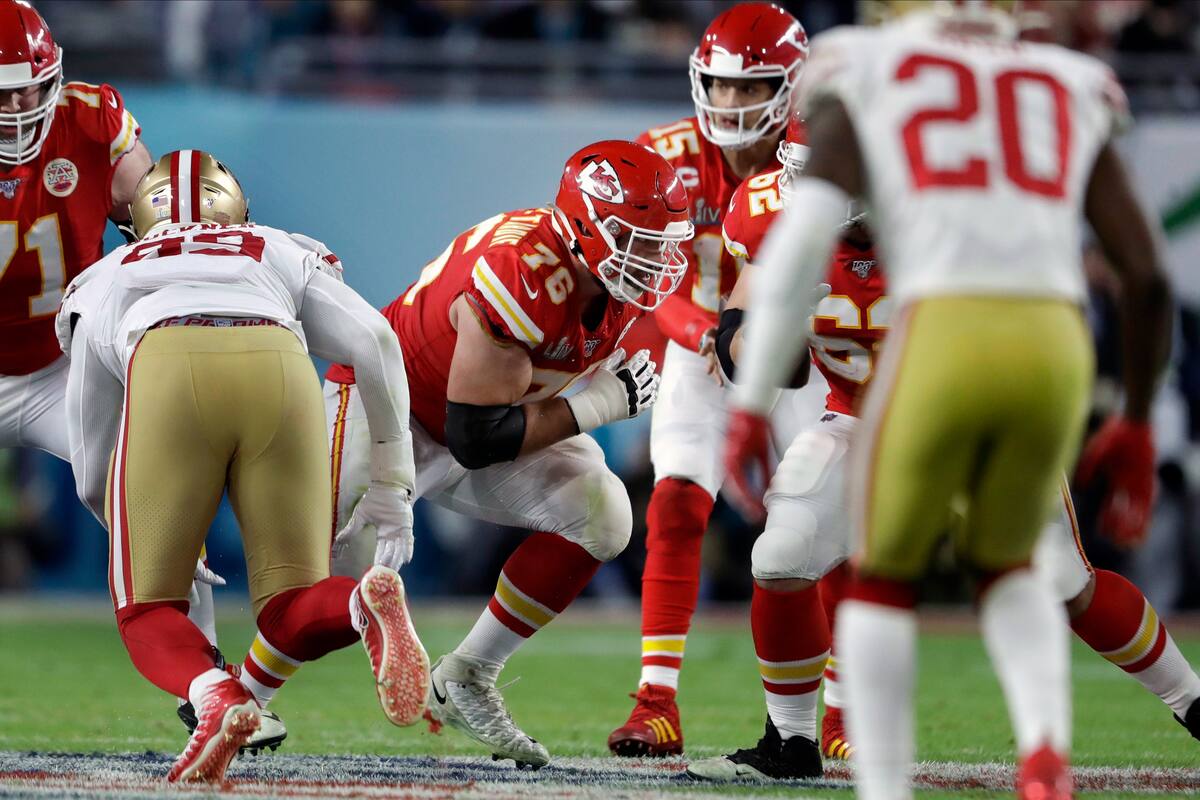 Jugador de Chiefs también apoya en labores médicas durante pandemia de coronavirus