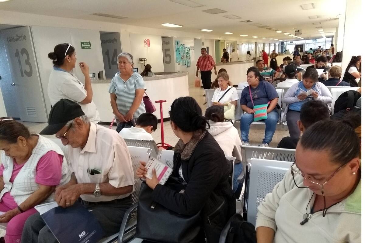 136 personas presentan dengue cada día en Jalisco