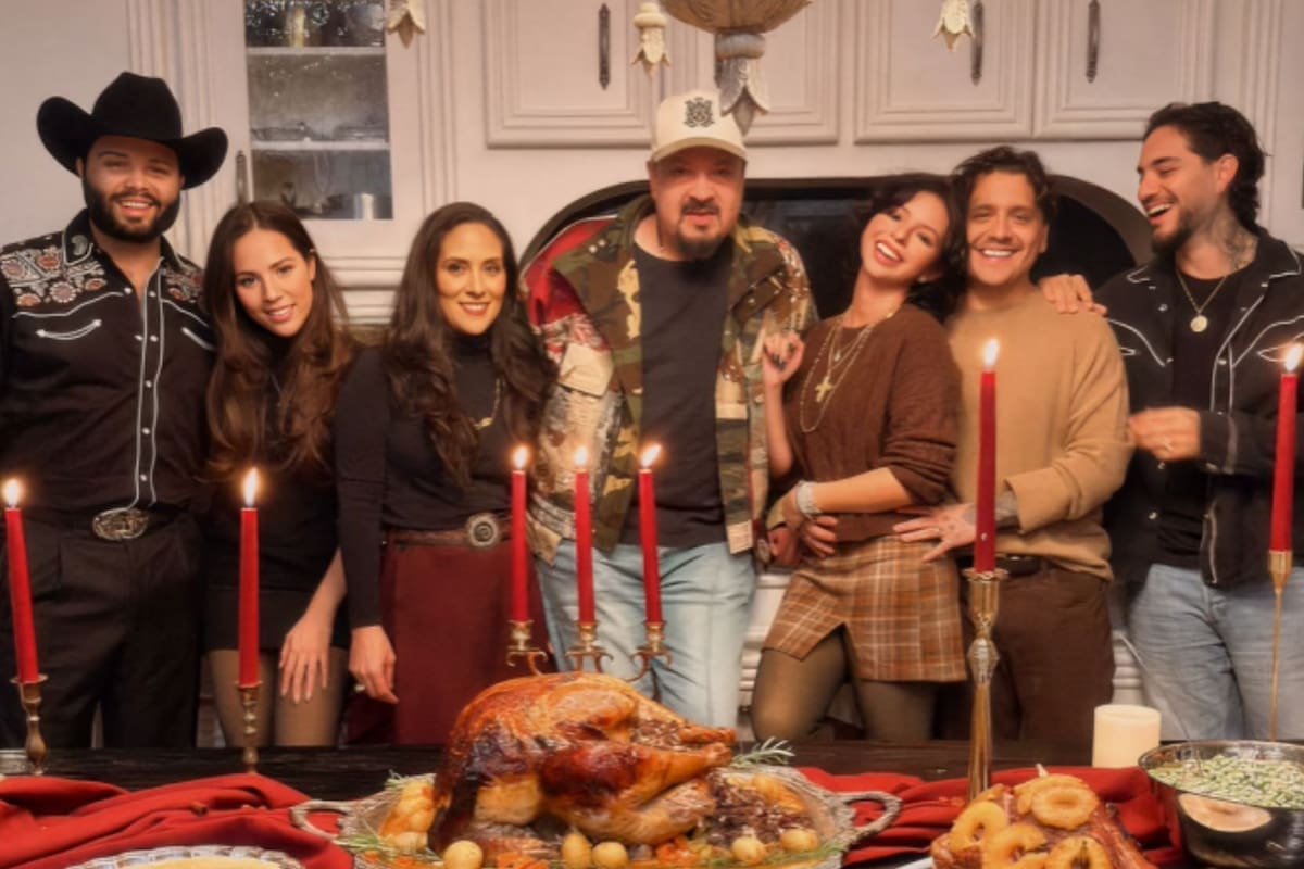 Ángela Aguilar y Christian Nodal celebran juntos Acción de Gracias con cena familiar