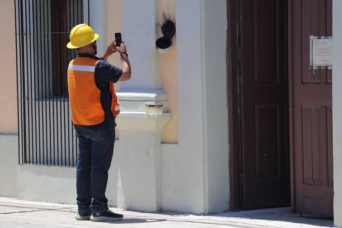 Hombre recibe fuerte descarga eléctrica en la colonia Centro /Foto por Gerardo D. Gonsález.