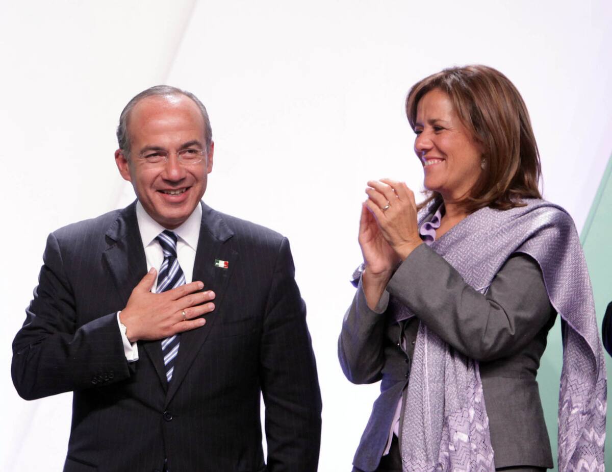 Margarita Zavala y su esposo Felipe Calderón, ex presidente de México, fueron mencionados en las acusaciones de triangulaciones y desvíos millonarios del Infonavit tras investigaciones de Contralínea.
NOTIMEX/FOTO/ARIEL GUTIERREZ/ESPECIAL/COR/POL/