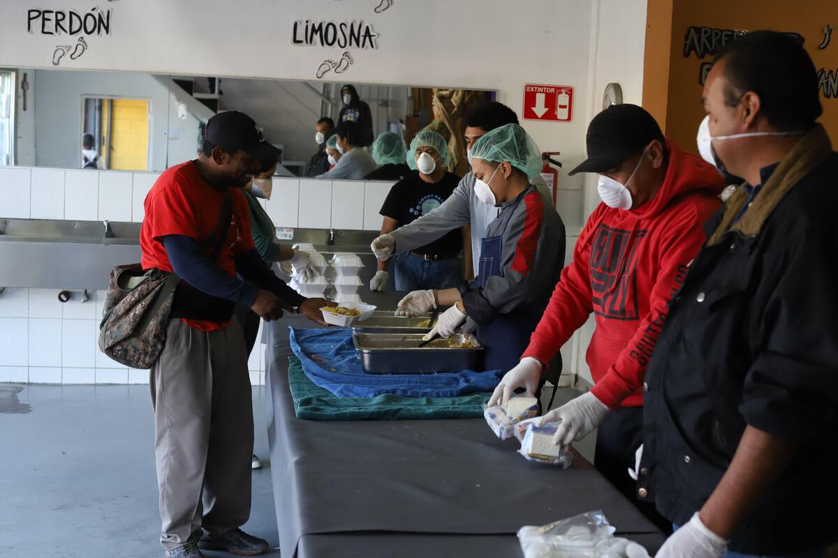 Migrantes y personas en situación de calle temen pasar hambre