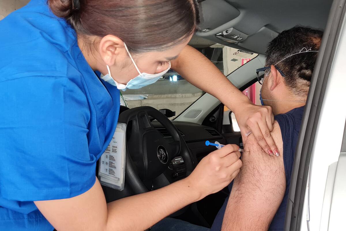 Secretaría de Salud activa cuatro puntos de vacunación para personas de 40 a 49 años