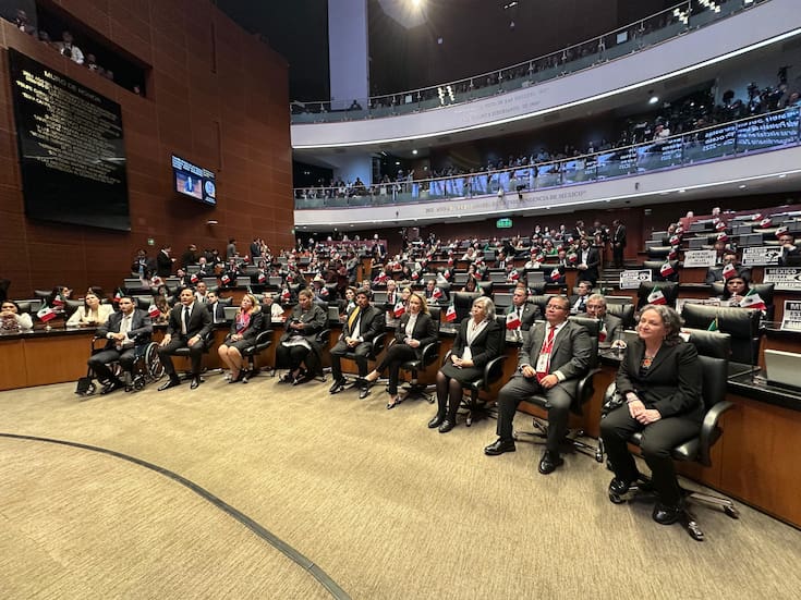 Reforma al amparo divide al Senado: PAN alerta retroceso, Zaldívar lo defiende