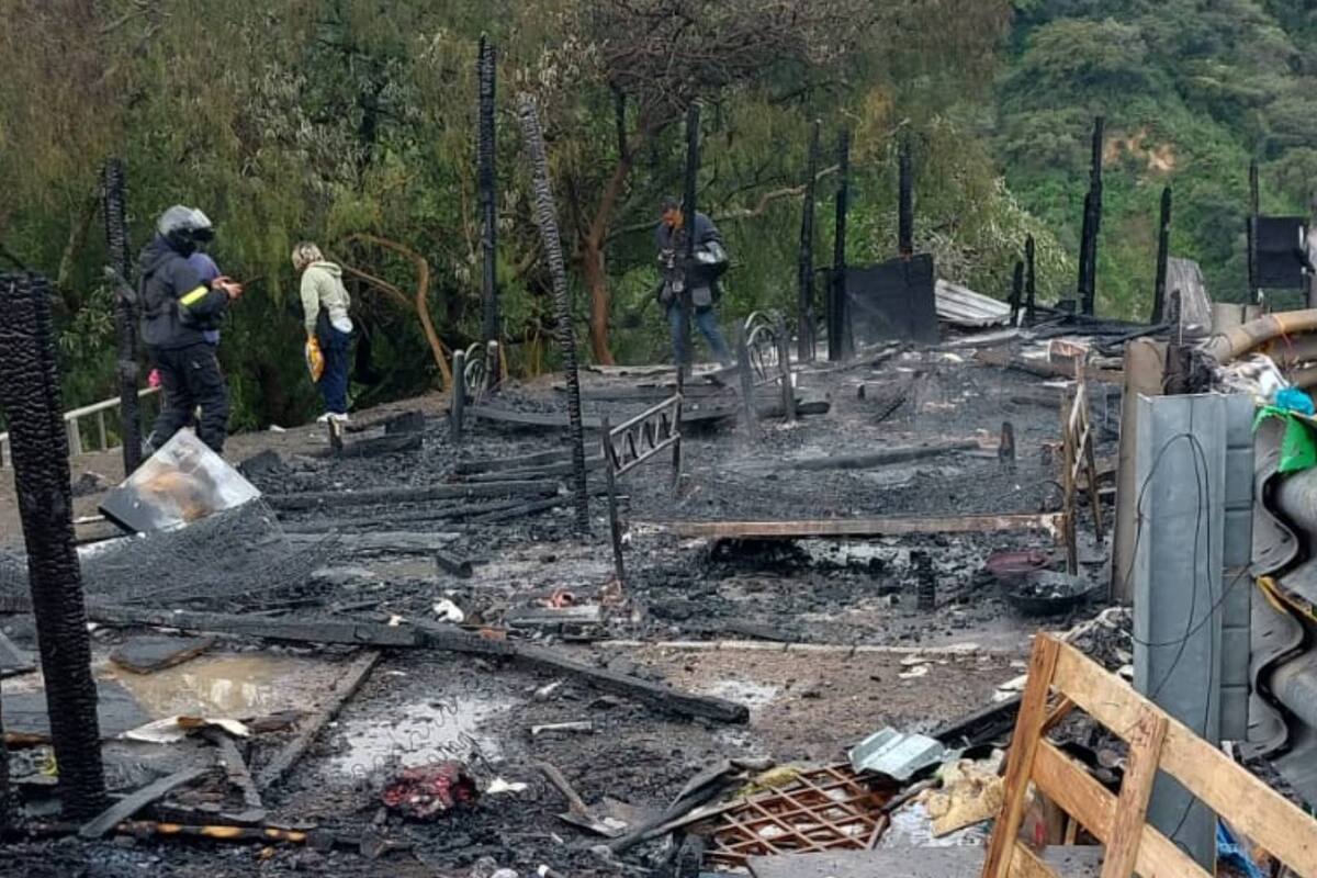 CDMX: Hombres incendian una vivienda de la colonia Rosales, en Álvaro Obregón