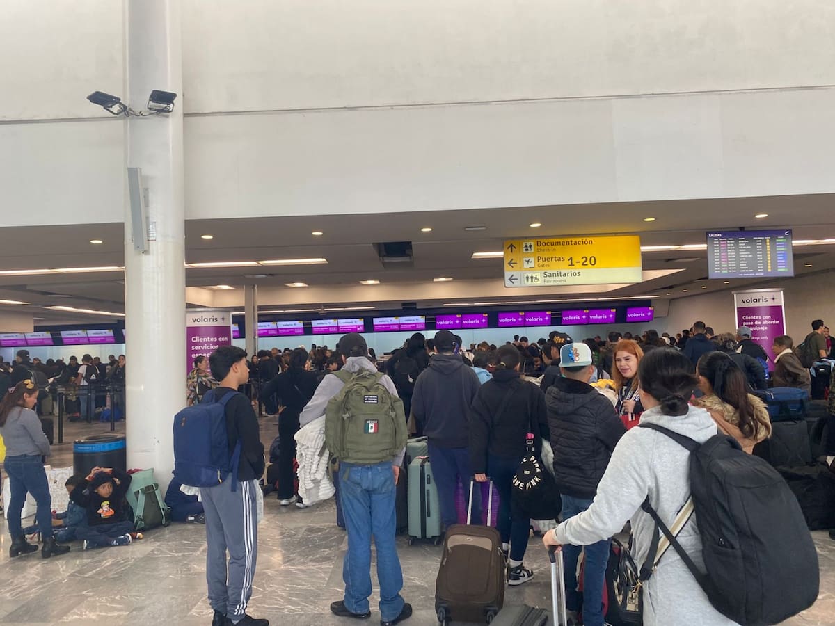 La madrugada de lunes hubo afectaciones, particularmente en los arribos, sumando ya 10 días de impactos en el Aeropuerto por condiciones climáticas. Foto: Emmanuel Castañeda