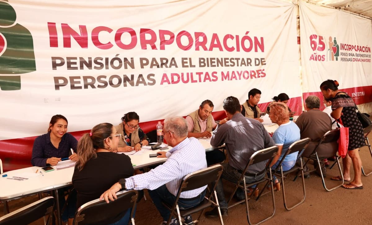 La Pensión del Bienestar abrirá registro del 22 al 28 de junio, para adultos mayores de 65 años en adelante y mujeres de entre 60 y 64 años de edad. | Foto: Programas para el Bienestar
