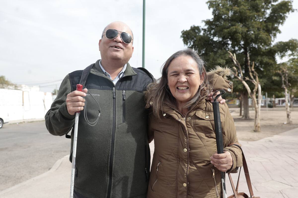 Un amor a primera voz: Luz María Gómez Barba y Gustavo Alonso Buñuelos celebran 30 años juntos