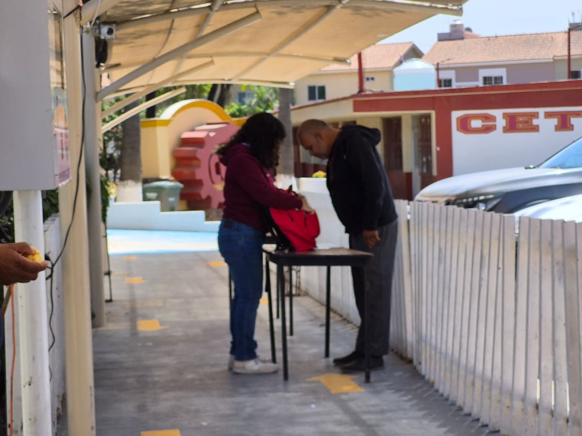 Ante una ola de supuestas amenazas, las autoridades ampliarán el monitoreo de redes sociales a través de las áreas de inteligencia cibernética. Foto: Sergio Ortiz